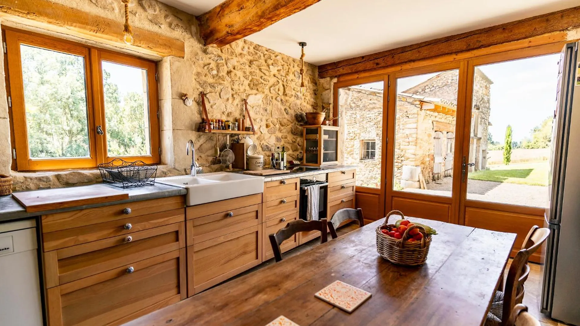 Le Moulin Du Riousset Villa Montvendre France